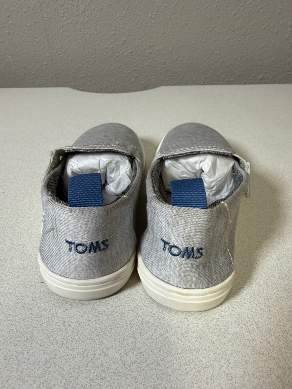 Toms Slip-On Shoes in Light Gray with Blue Heel Tabs - Picture 6 of 7
